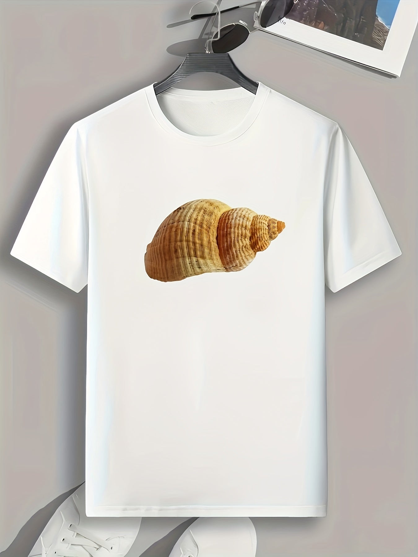 Men's Shell Print Comfy Stretch Tee for Outdoor Summer