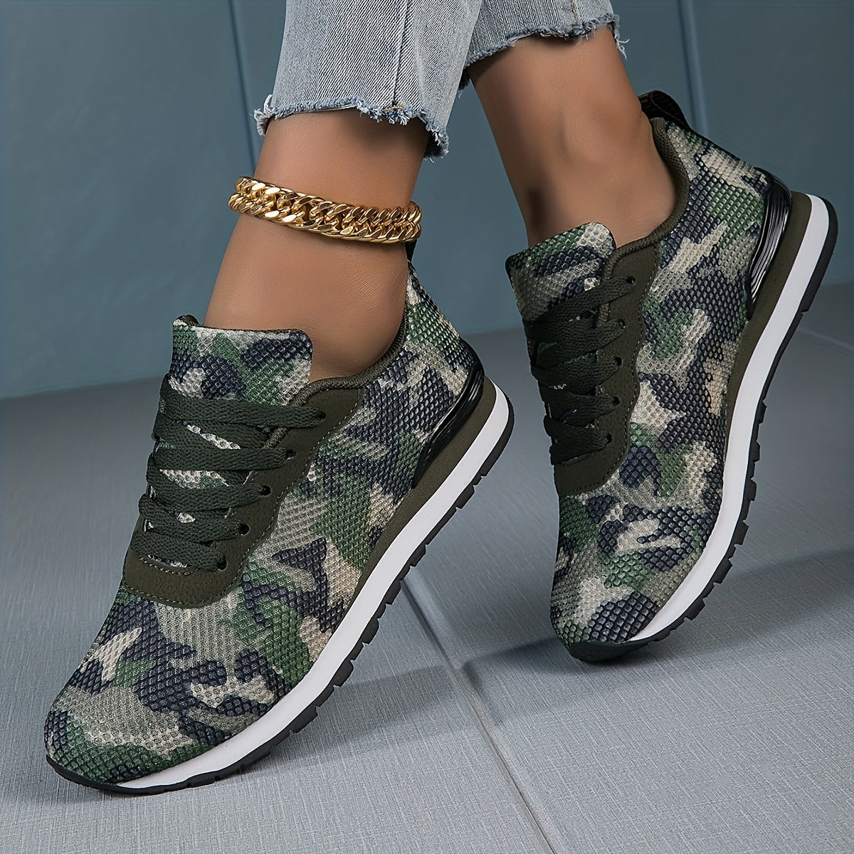 Women's Camo Mesh Sneakers Low Top Flatform Shoes