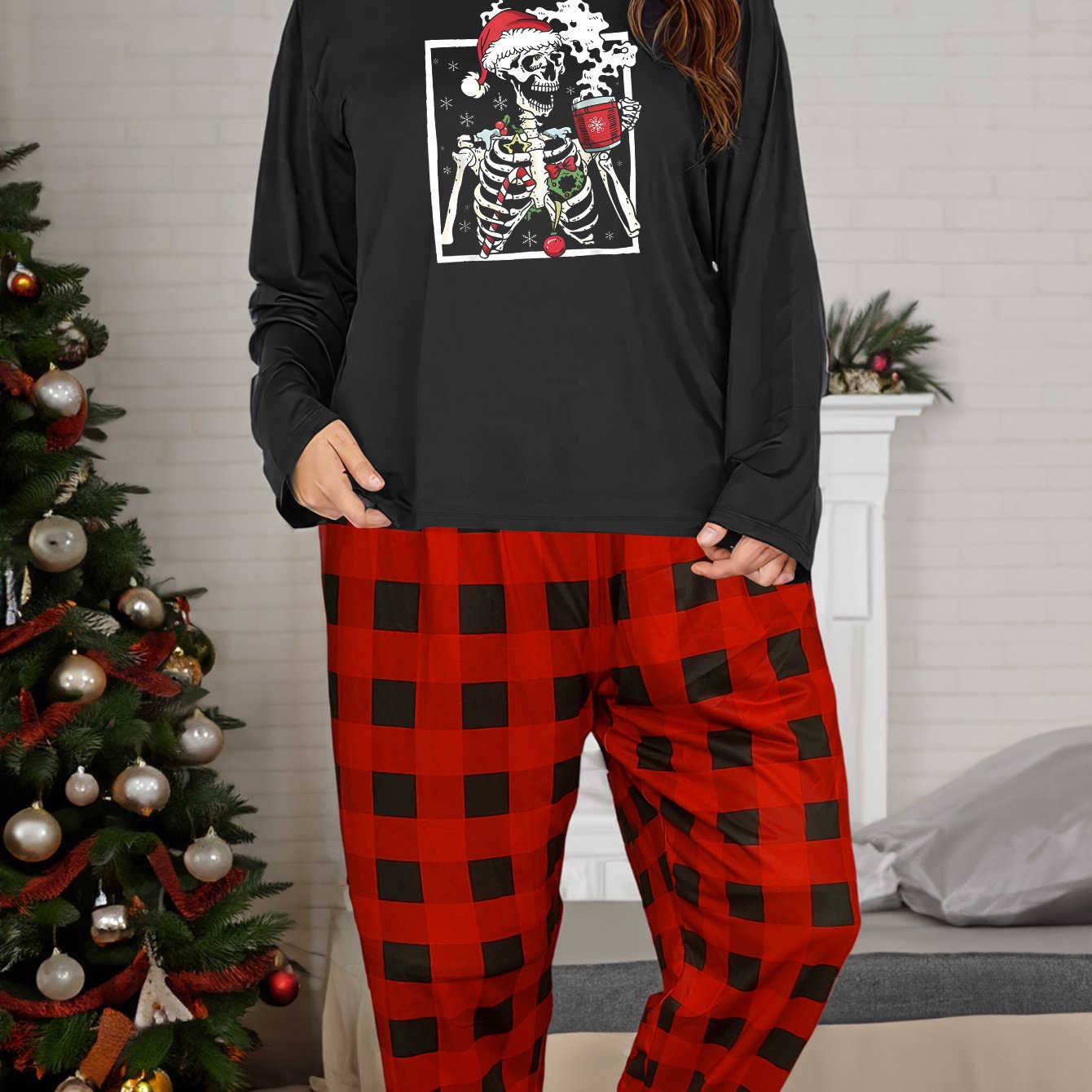 Christmas Lounge Set Women's Graphic Tee & Plaid Pants Pajamas