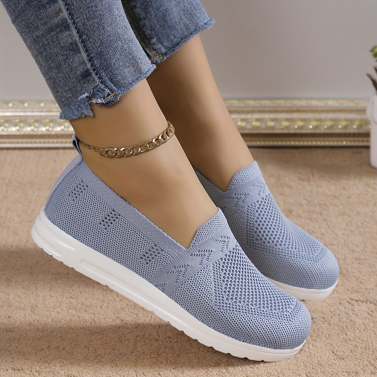 Women's Slip On Lightweight Flat Sneakers Low Round Toe Casual Shoes
