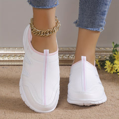 Women's Breathable Mesh Outdoor Sports Slip-On Walking Shoes