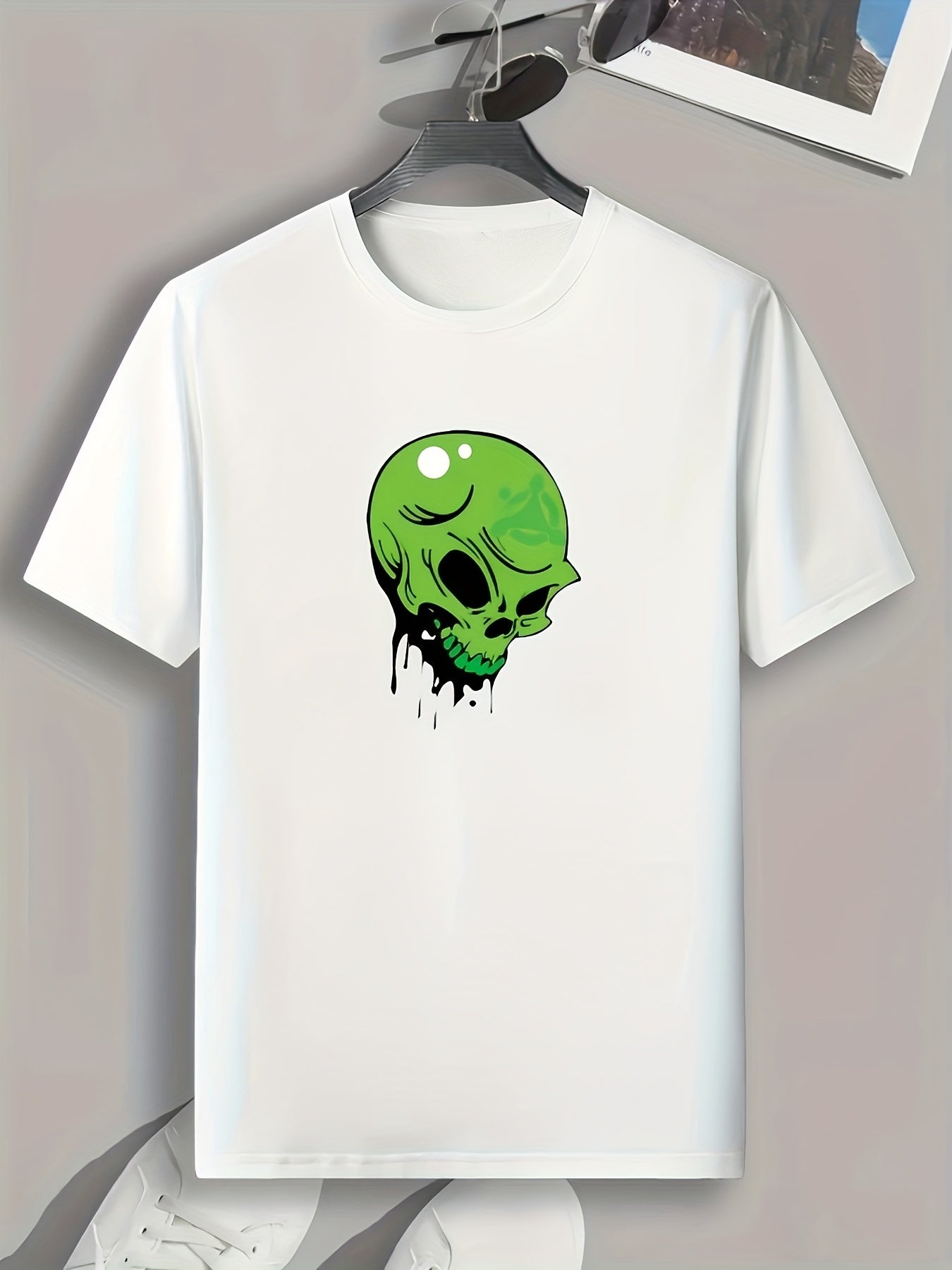 Green Skull Print Men's Comfy T-shirt for Summer