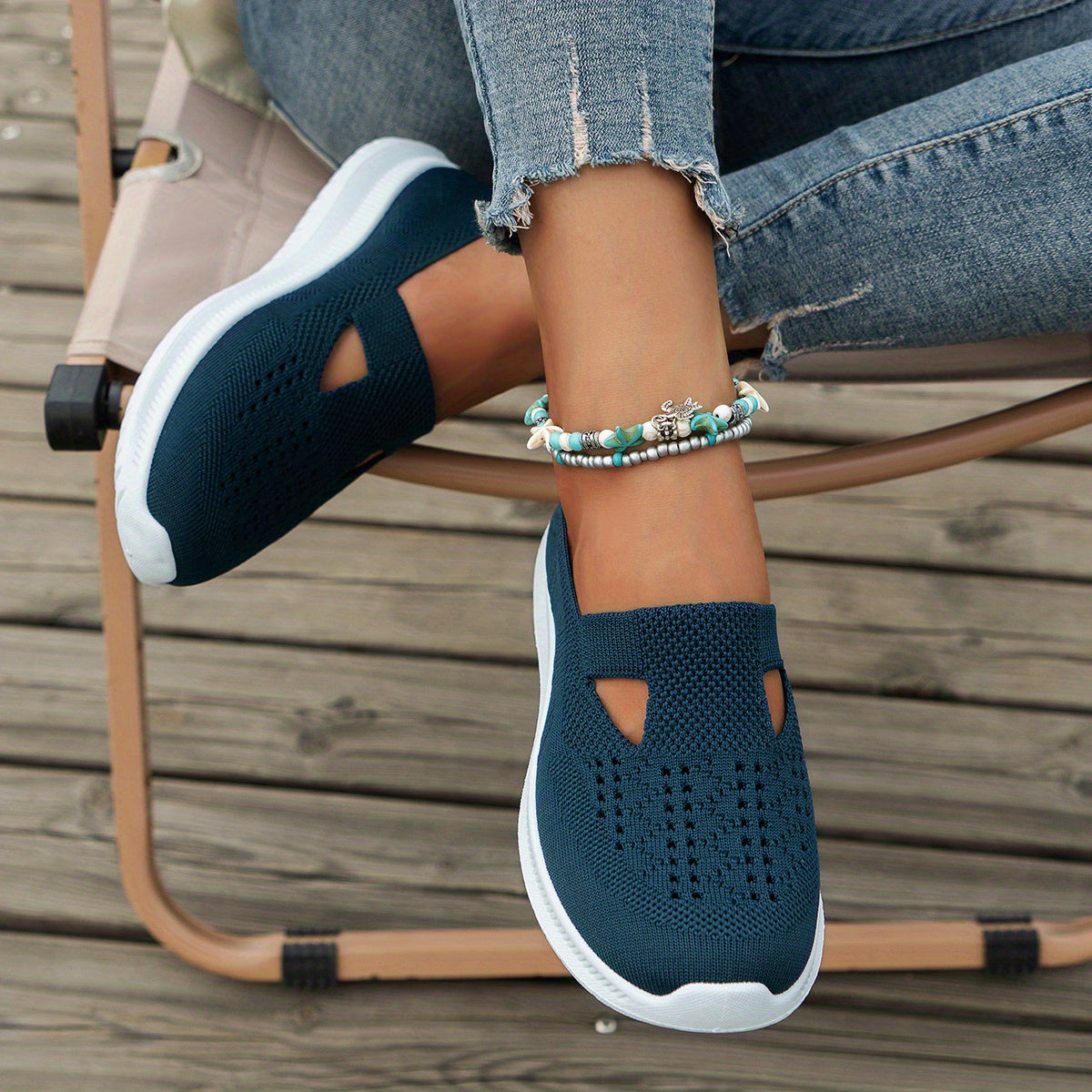 Women's Breathable Knit Slip-On Sneakers Lightweight Casual Shoes