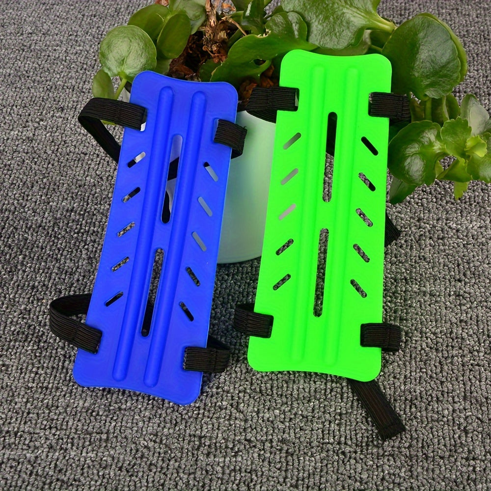 Solid Rubber Arm Guard With Adjustable Strap for Archery