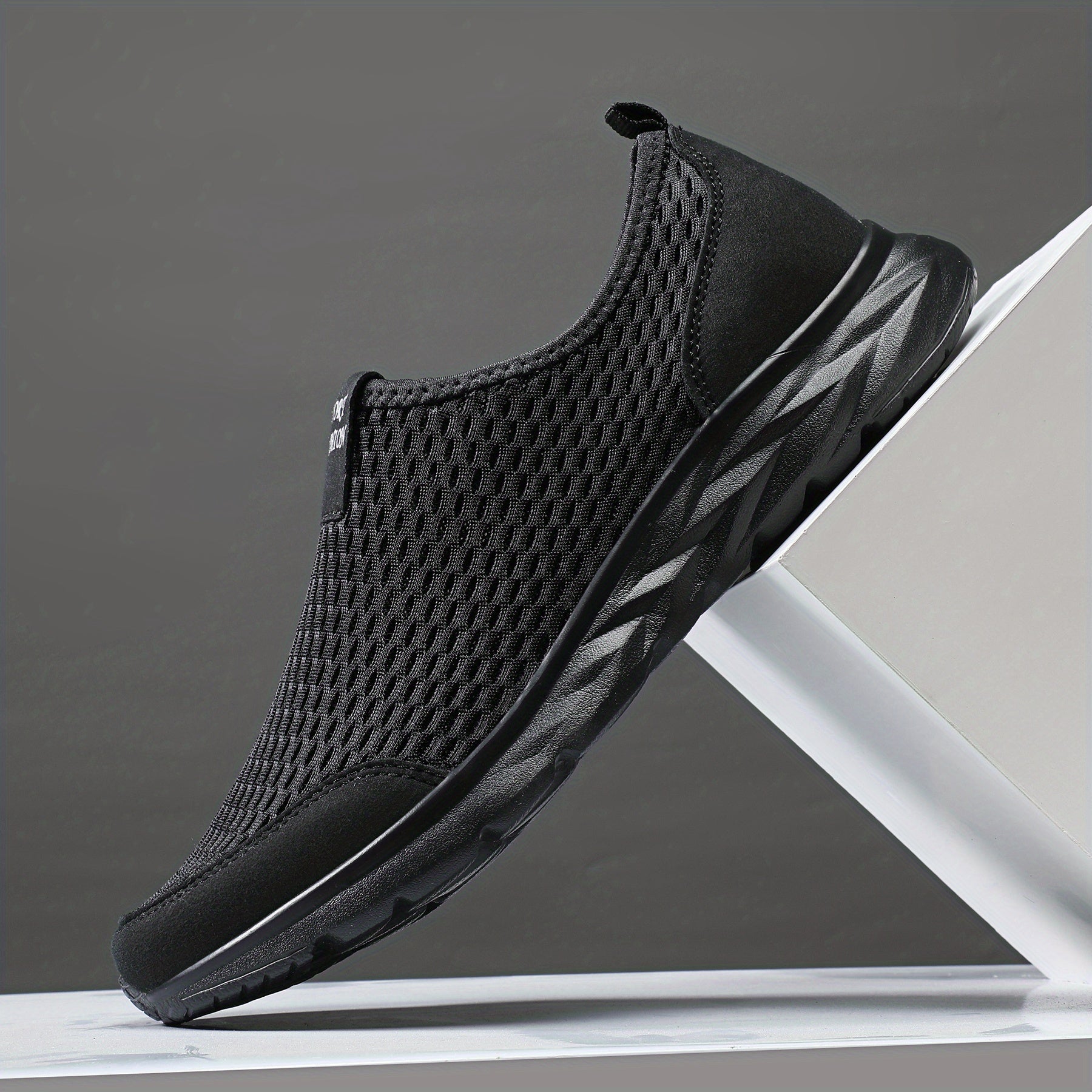 Men's Breathable Slip On Casual Shoes For Spring And Summer