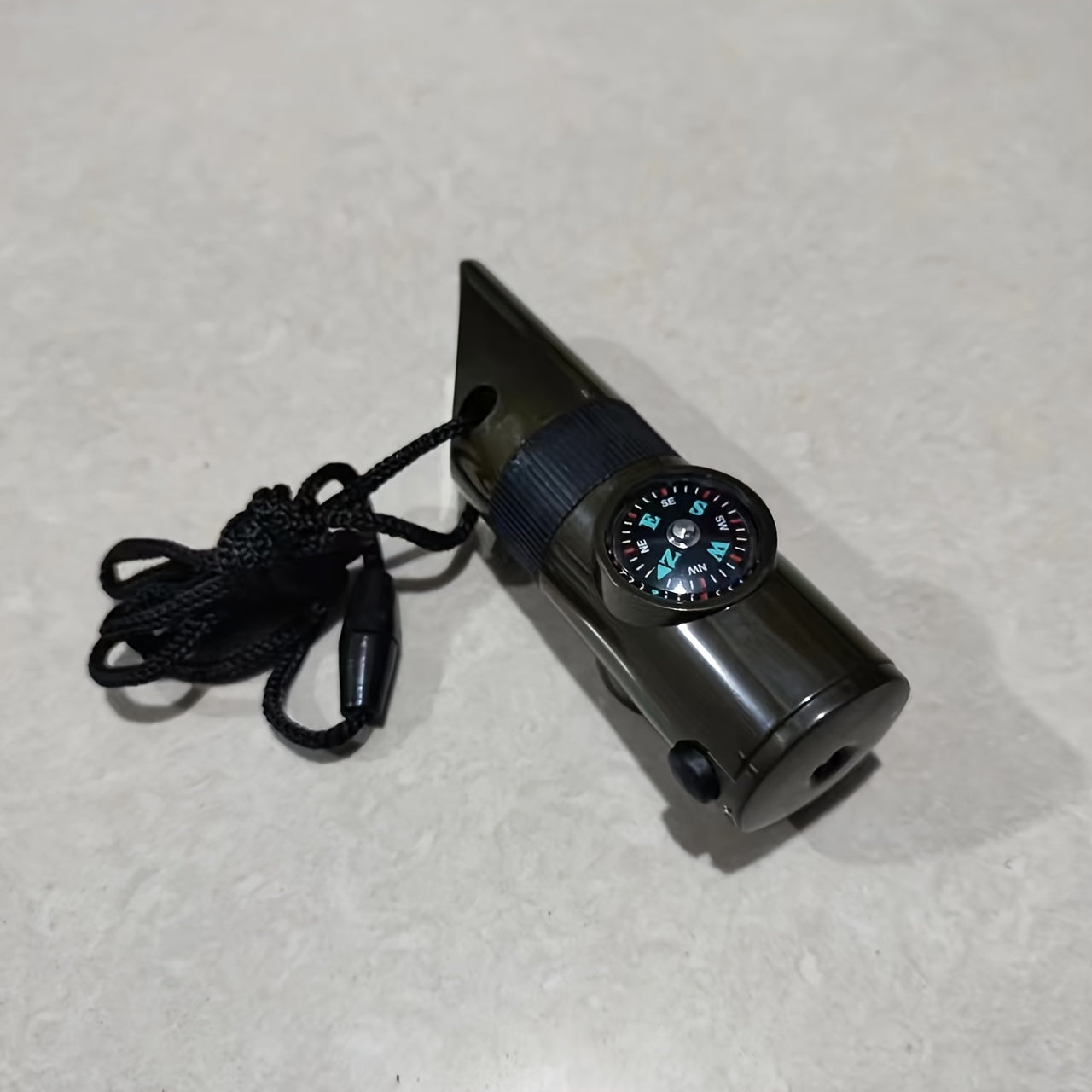 Outdoor 7 in 1 Survival Whistle SOS Emergency Rescue With Compass Thermometer