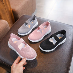 Boys Breathable Sports Shoes, Non Slip Soft Sole, Lightweight