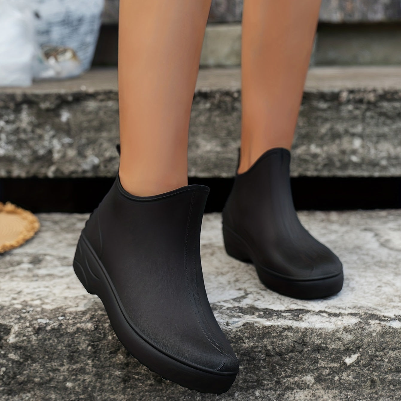 Women's Waterproof Rain Boots Comfortable Solid Medi