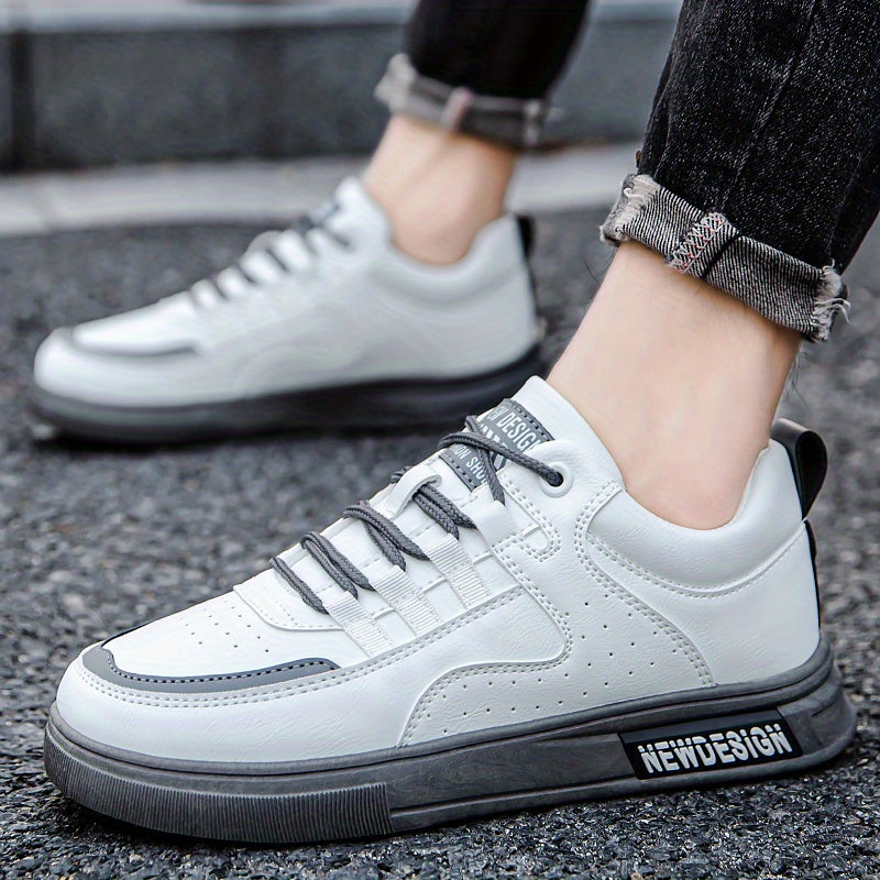 Men's British Lace Up Skate Shoes Lightweight Comfy Non slip Sneakers