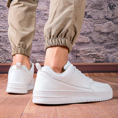 Faux Leather Skate Shoes Casual Flat Wear Resistance Sneakers