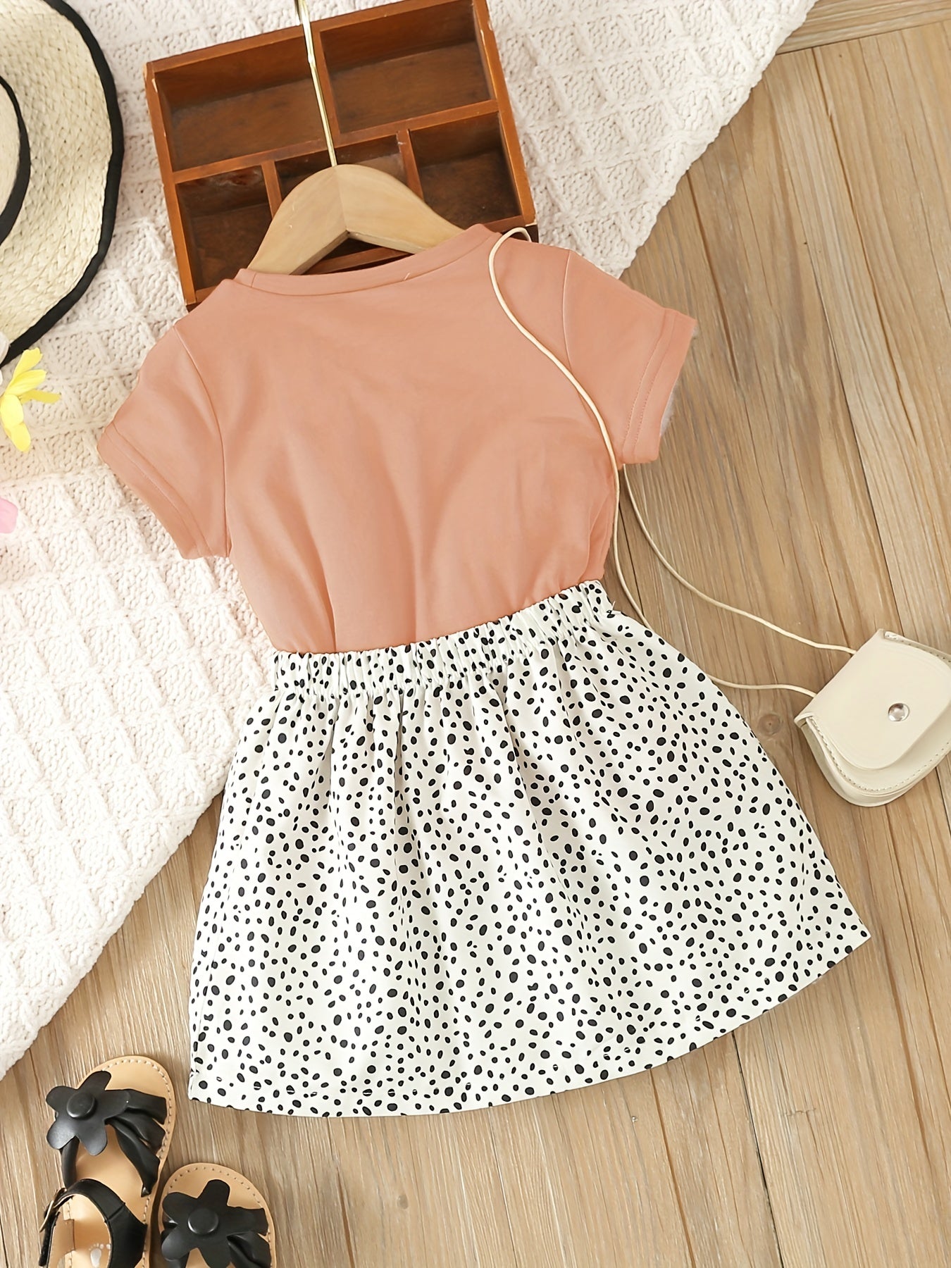 Toddler Girl's Kitty Print Tee & Dots Skirt Set