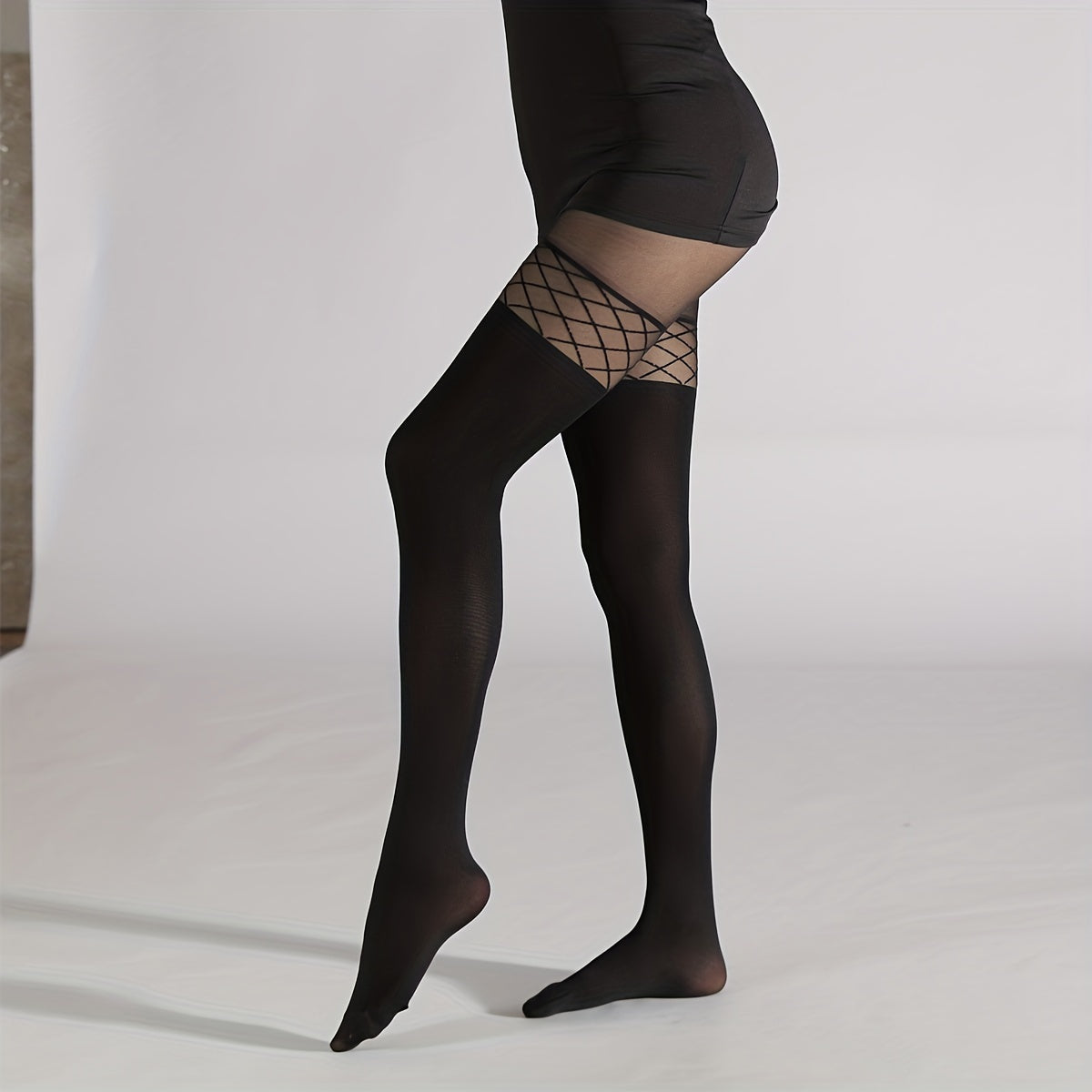 Fishnet Stitching High Waist Footed Pantyhose Women's Stockings
