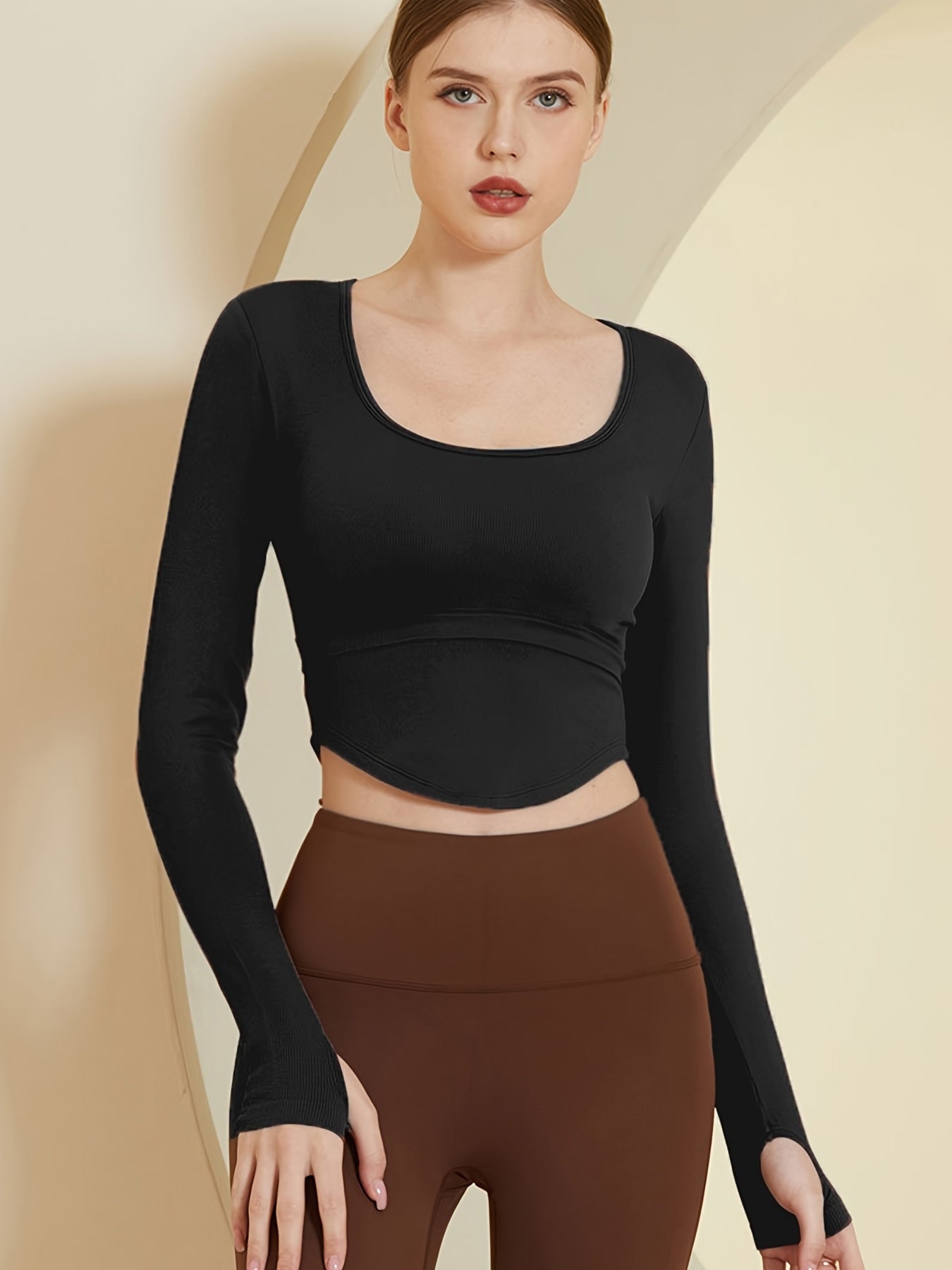 Backless Long Sleeve Yoga Tee with Padded - Quick Dry