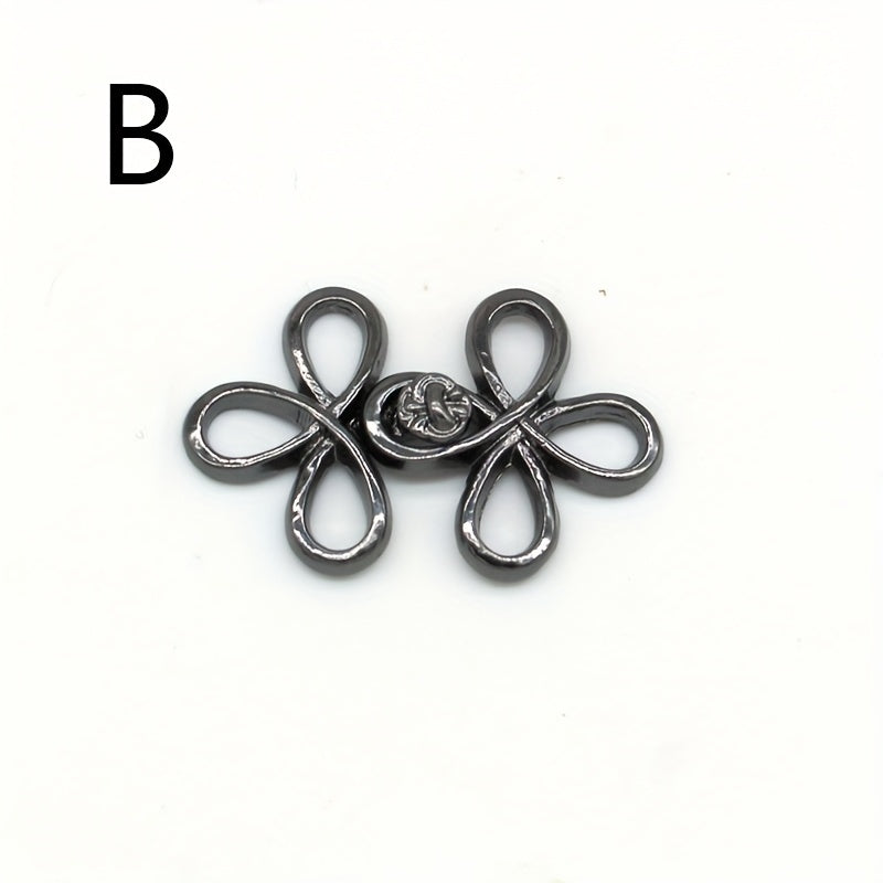 Four-leaf Clover Shawl Cloak Pair Button Hook
