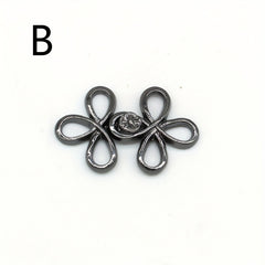 Four-leaf Clover Shawl Cloak Pair Button Hook