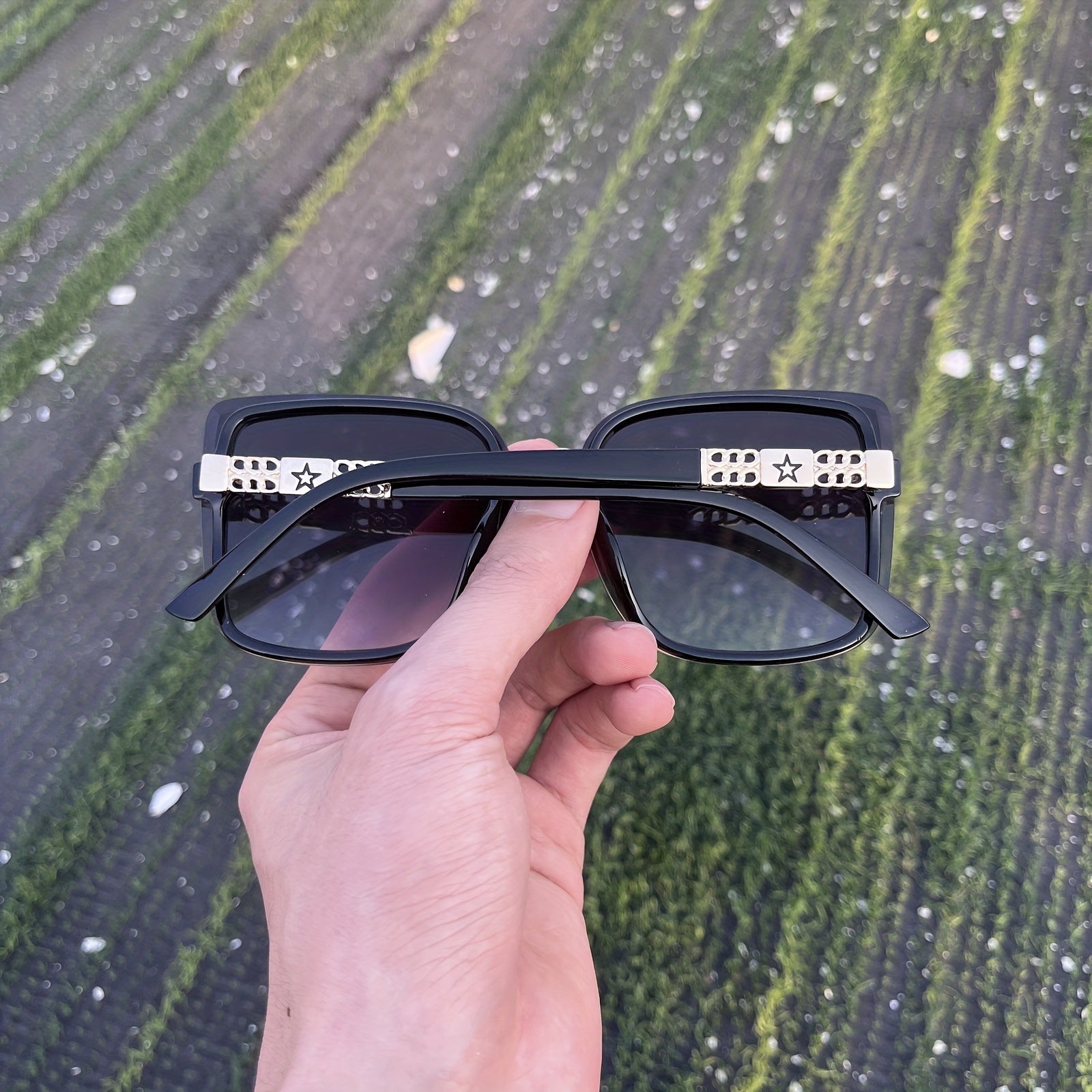 Polarized Women's Cycling Sunglasses Anti UV Protection Retro Square Style