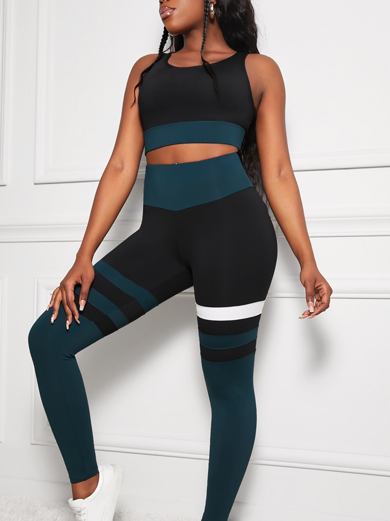 Striped 2pc Workout Set Crop Sports Bra & Leggings