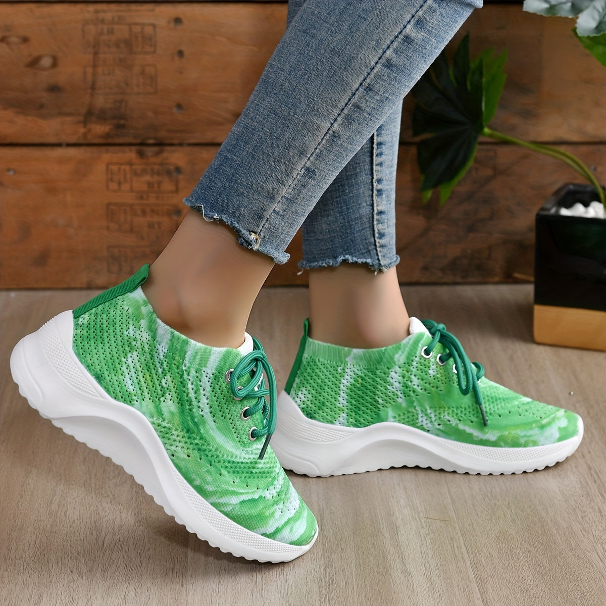 Women's Lace Up Knit Running Shoes Non slip Weaving Sneakers