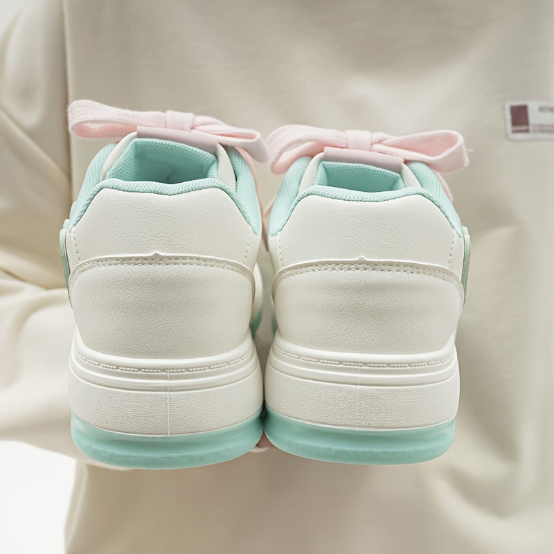 Letter Patched Stylist Skate Shoes for Women
