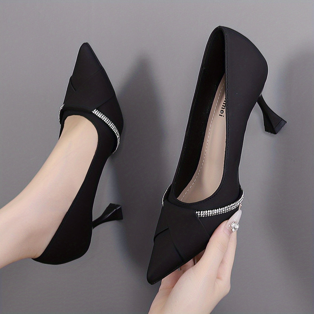 Women's Rhinestone Stiletto Court Pumps