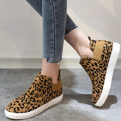 Women's Non slip Medium Tube Sneakers Warm Thick Bottom Skate Shoes