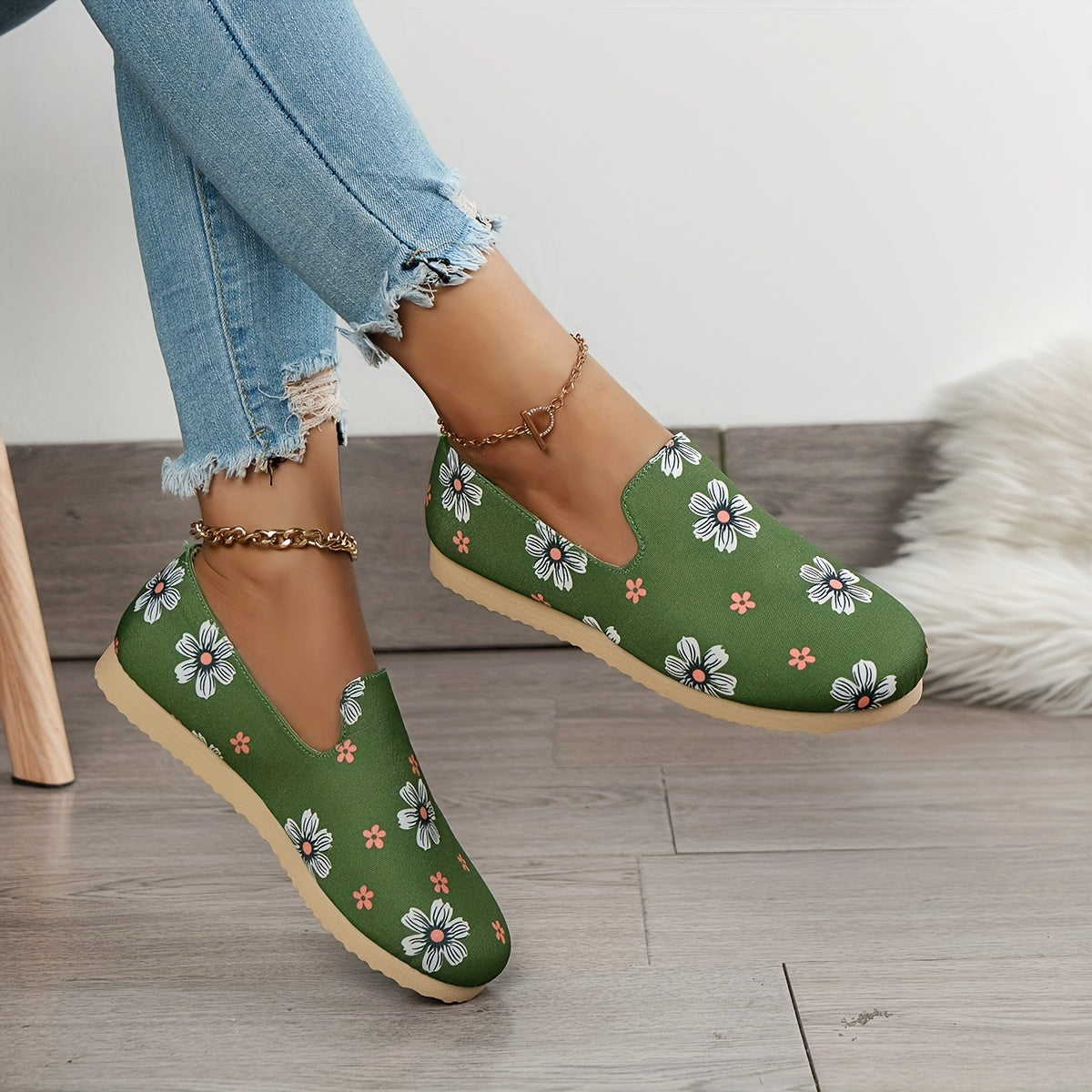 Women's Floral Print Slip On Sneakers Lightweight Walking Shoes
