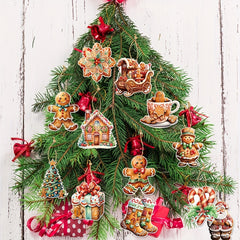 Gingerbread Man Christmas Decoration Pendant Set