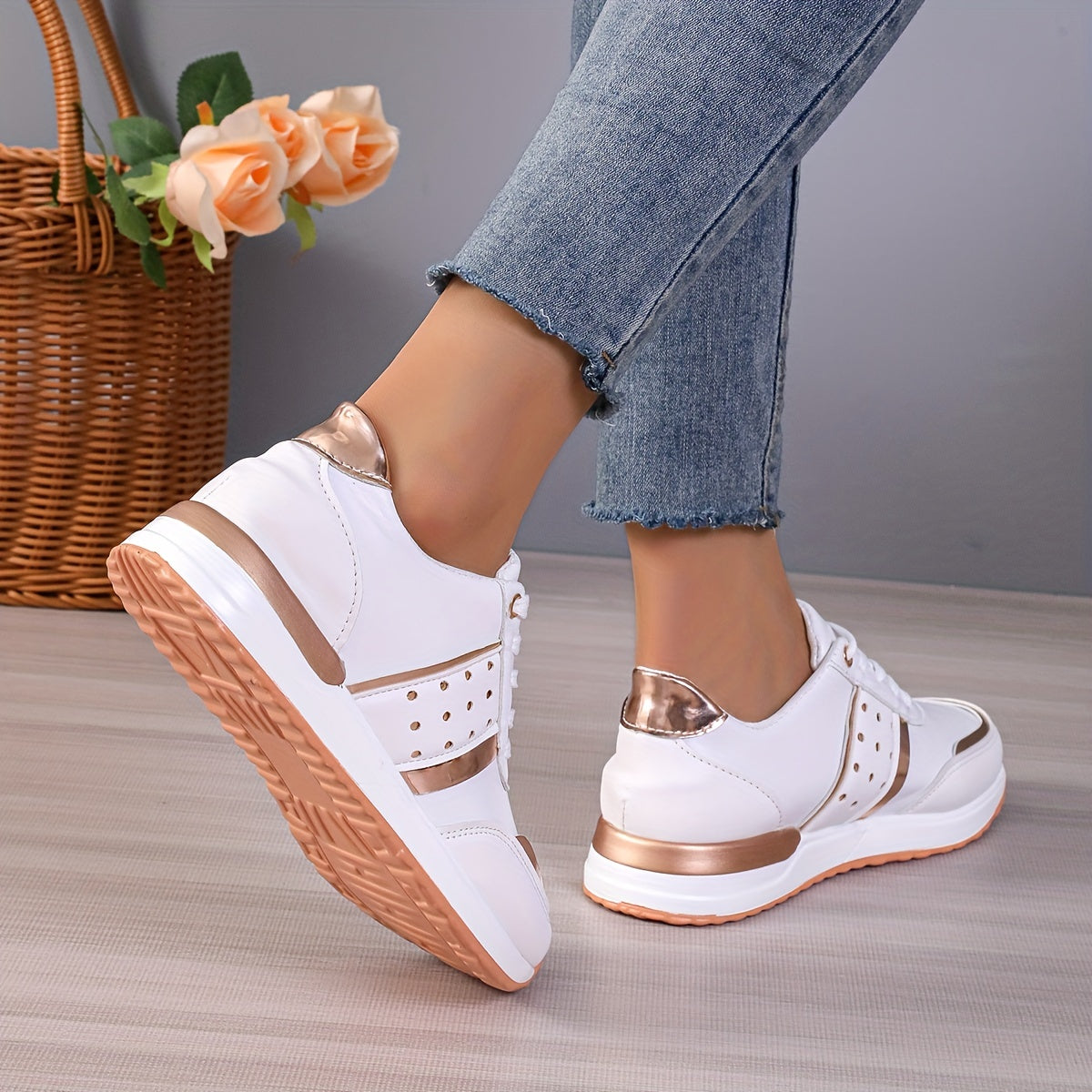 Soft Bottom Lightweight Running Shoes Breathable Sneakers