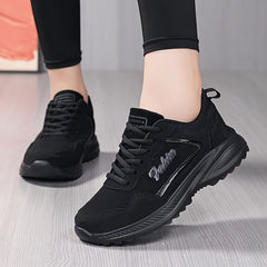 Lightweight Faux Leather Running Shoes Lace Up Non Slip Sneakers