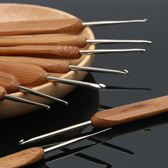 11pcs Bamboo Crochet Hooks Aluminum Head Soft Grip Needles
