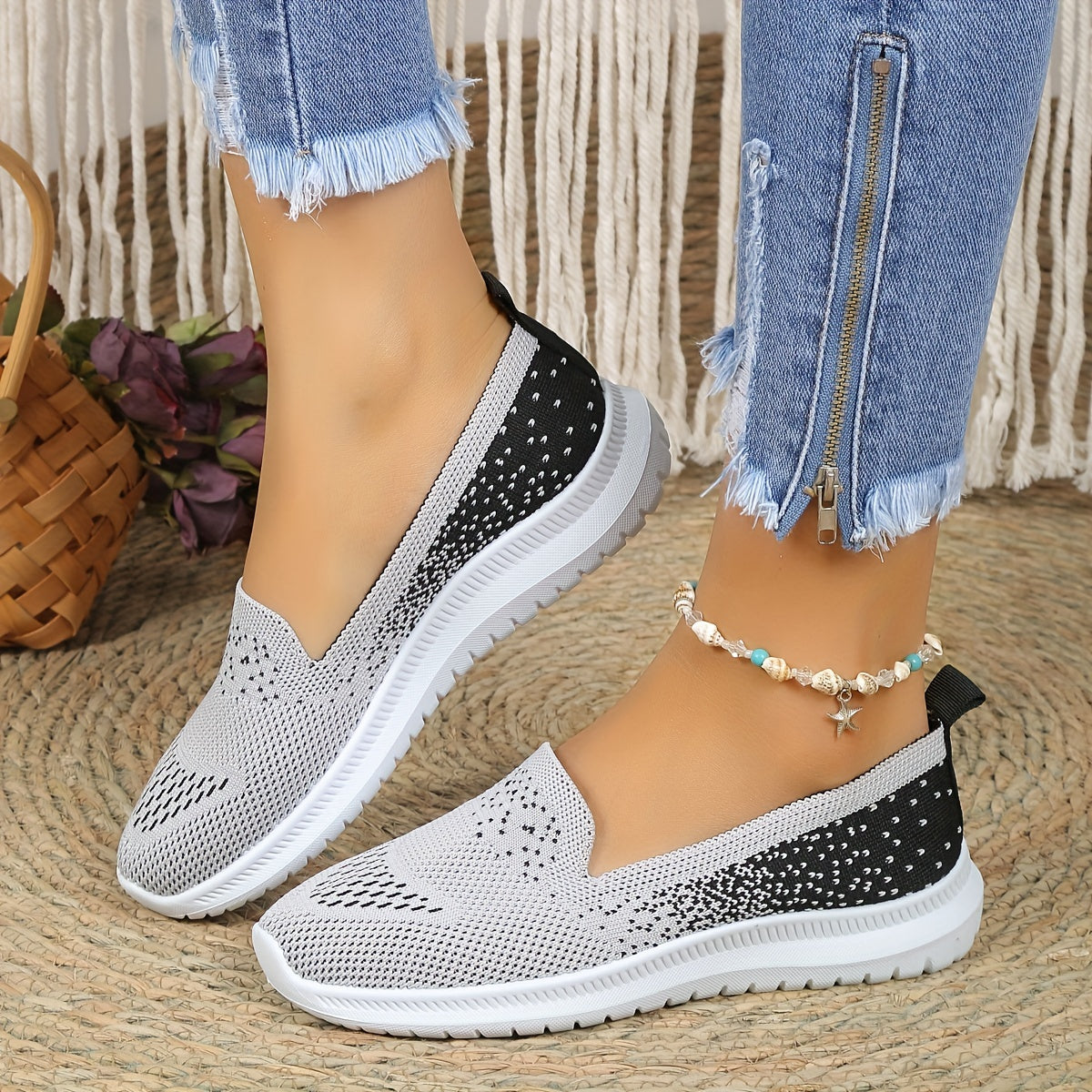 Women's Casual Knit Walking Shoes Low Top Slip On Flat Outdoor Shoes
