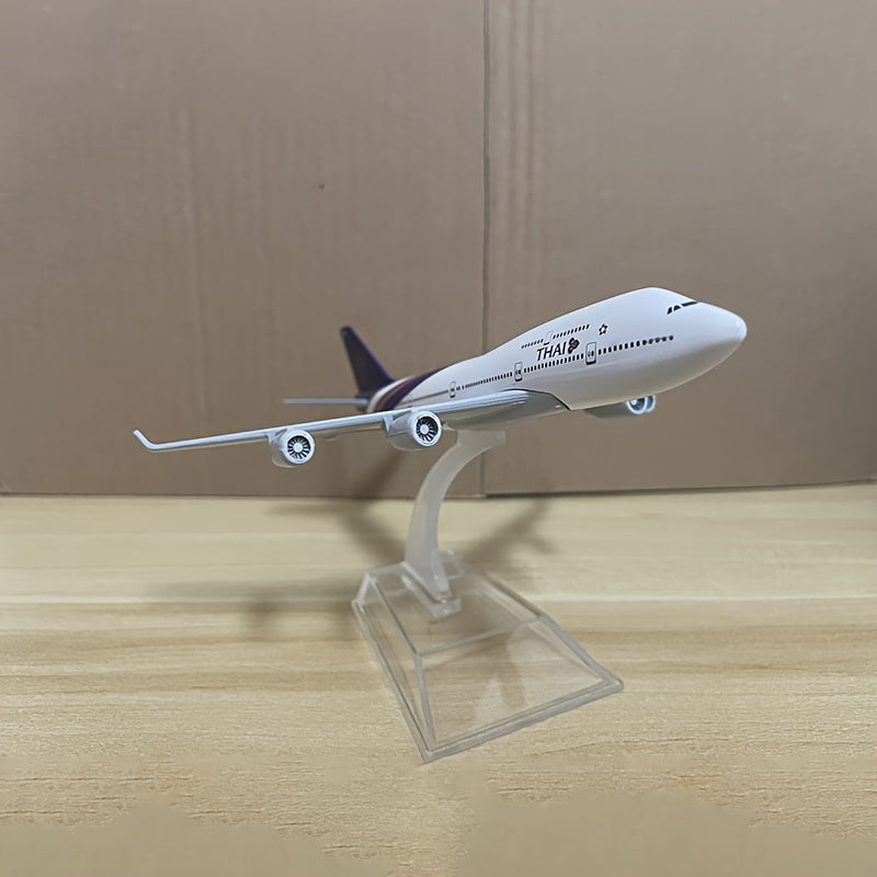 747 Boeing Car Decoration Static Model Passenger Aircraft Alloy Decoration