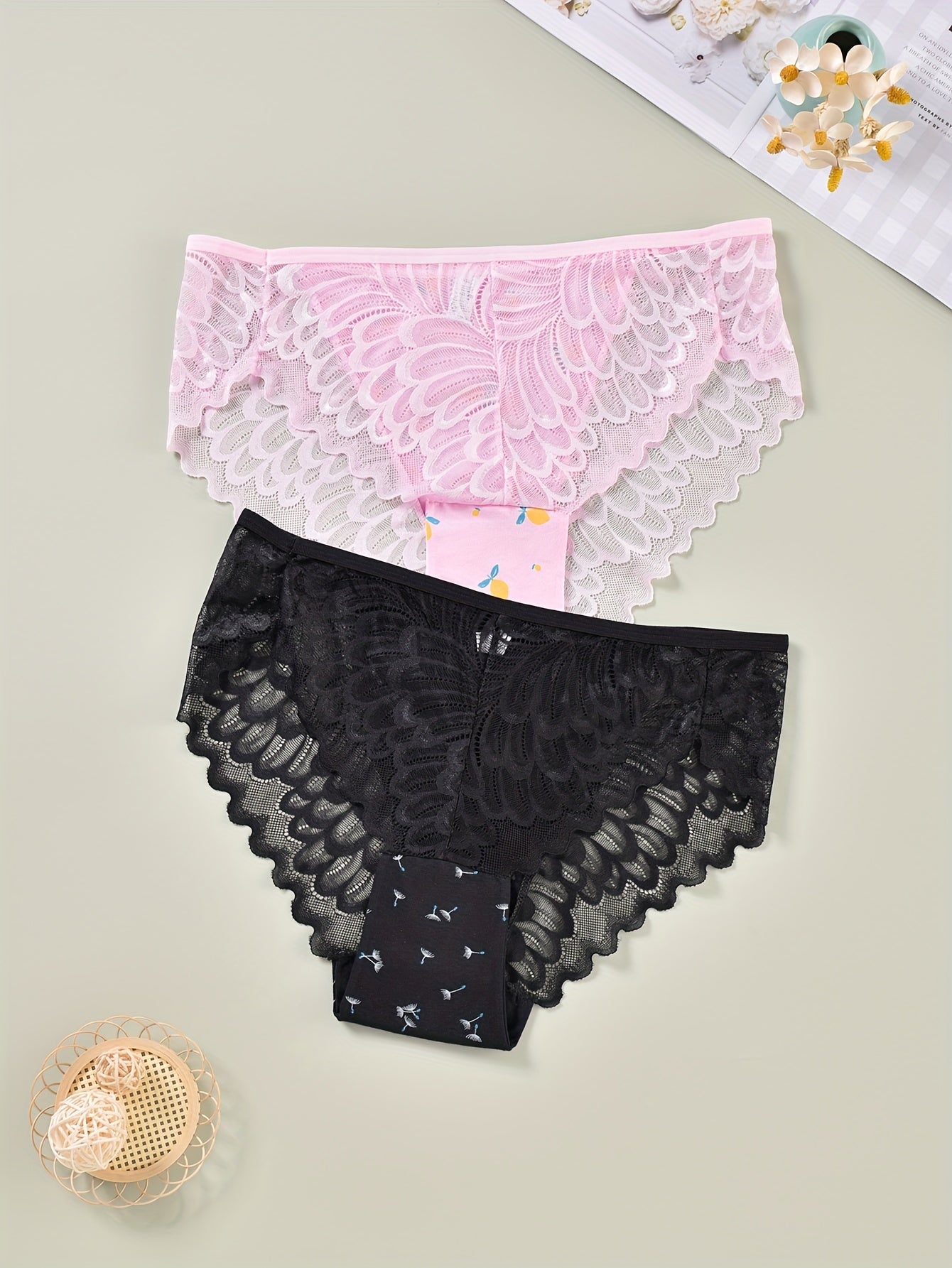 2 Pack Plus Size Panties Set Women's Plus Feather Lace Lemon Print