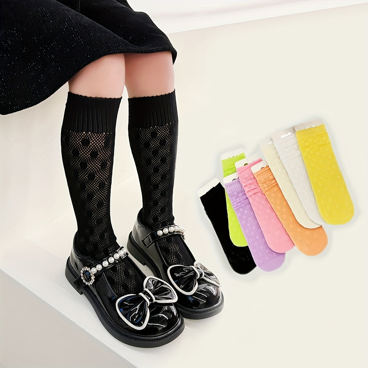Girls Cotton Blend Dot Pattern Knee High Stockings