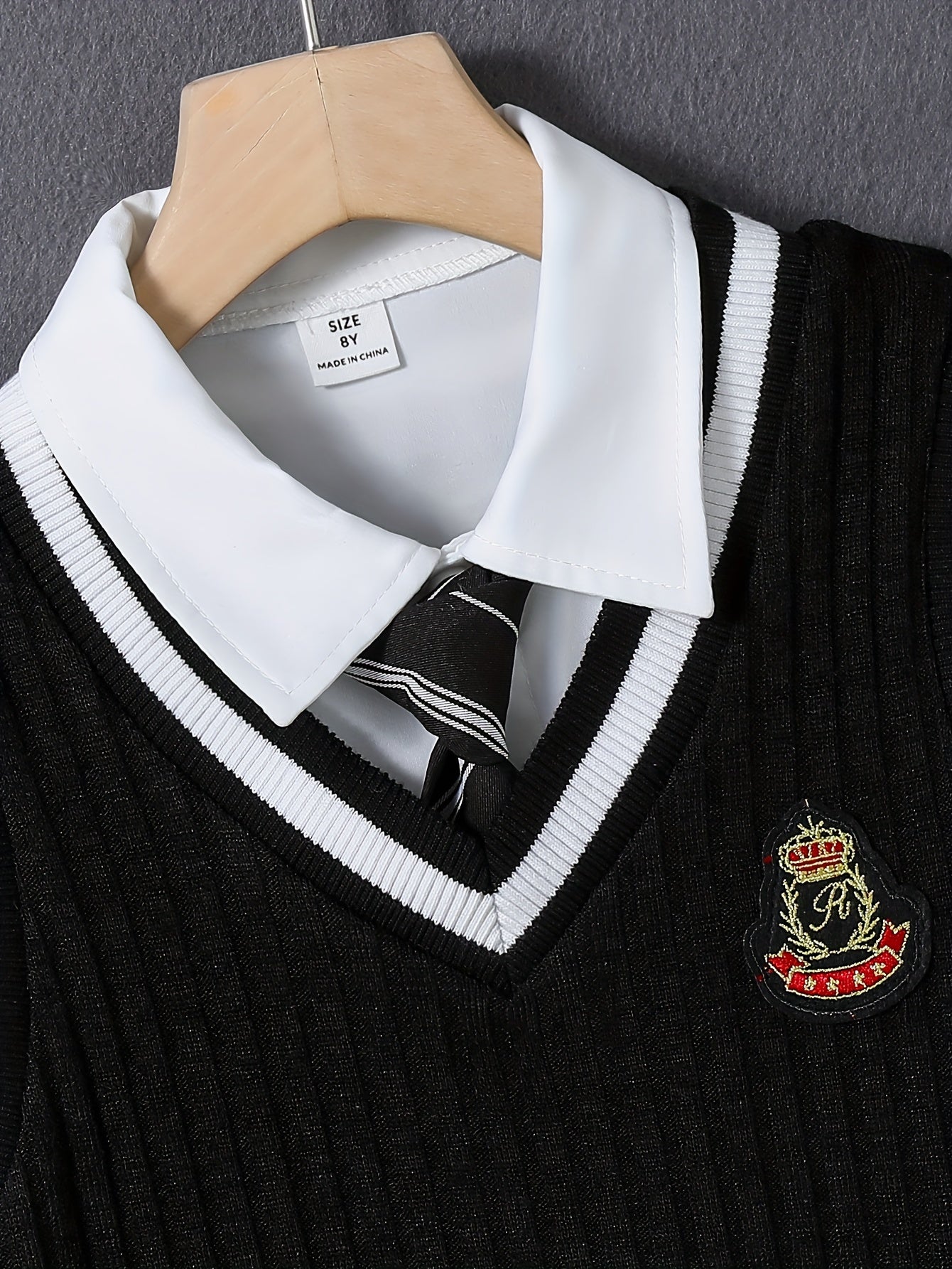 2pcs Boys Uniform Knitted Sleeveless Sweater Vest & Long Sleeve Tie Shirt Set