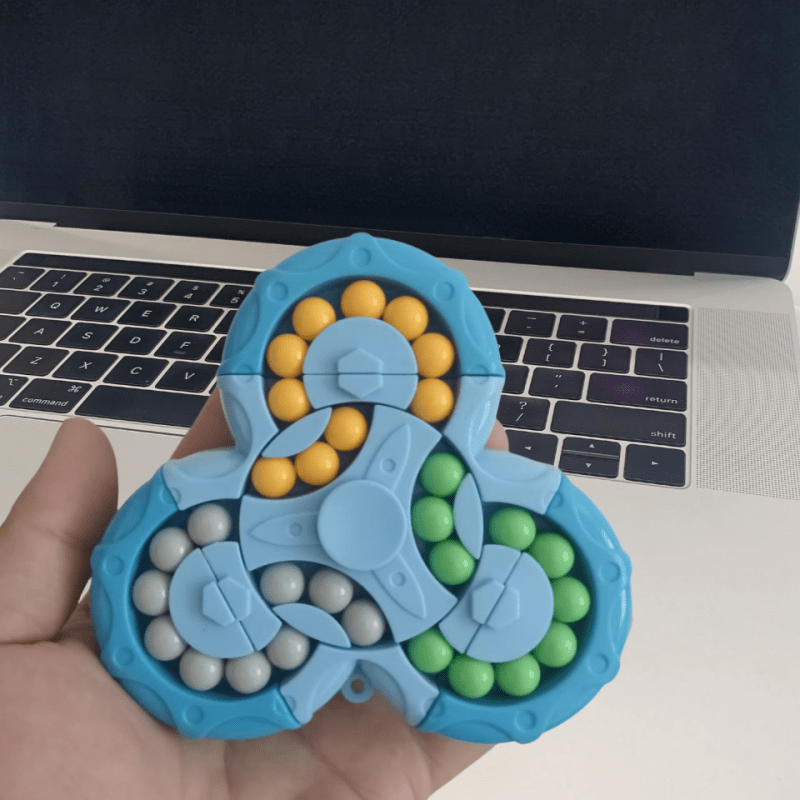 Rotating Block Toy for Stress Relief and Education
