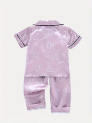2pcs Bear Pattern Kid's Satin Pajamas Set Short Sleeve Button Front Top & Pants