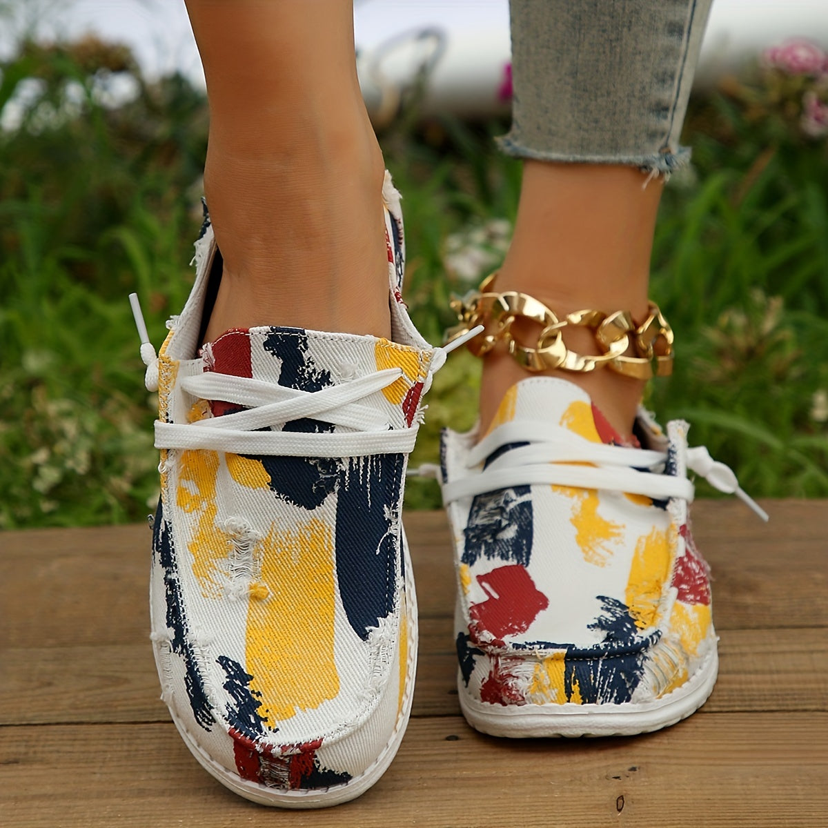Women's Ripped Canvas Shoes Lace Up Low Top Sneakers