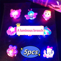 5pcs Glow in the dark Brooch Holiday Party Gift