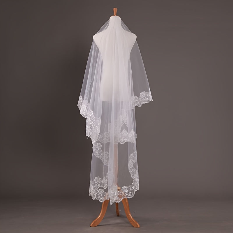 Baroque Lace Bridal Veil with Eyelash Lace Floral Pattern