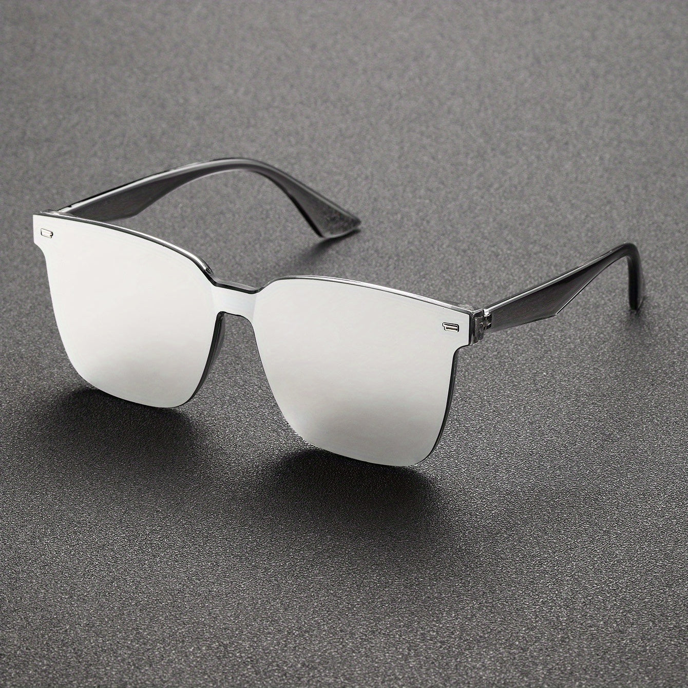 Men's Vintage Oval UV400 Sunglasses for All Seasons
