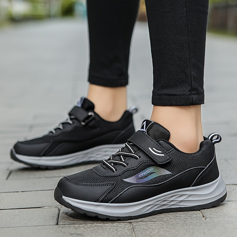Women's Casual Outdoor Running Shoes Lightweight Fitness Sneakers