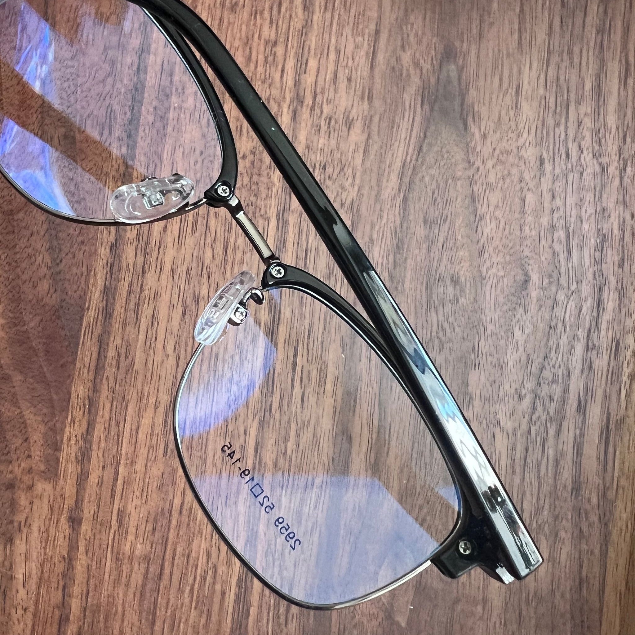 Minimalist Glossy Half frame Glasses