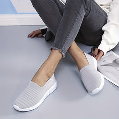 Women's Breathable Mesh Sneakers Casual Flying Woven Outdoor Shoes