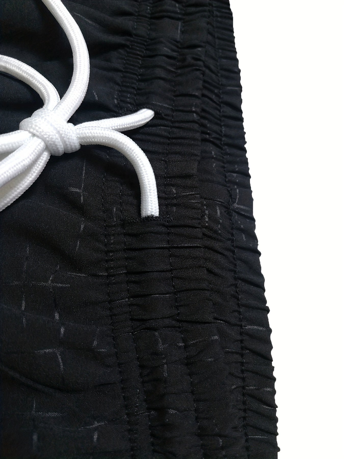 Men's Breathable Wings Print Drawstring Running Shorts