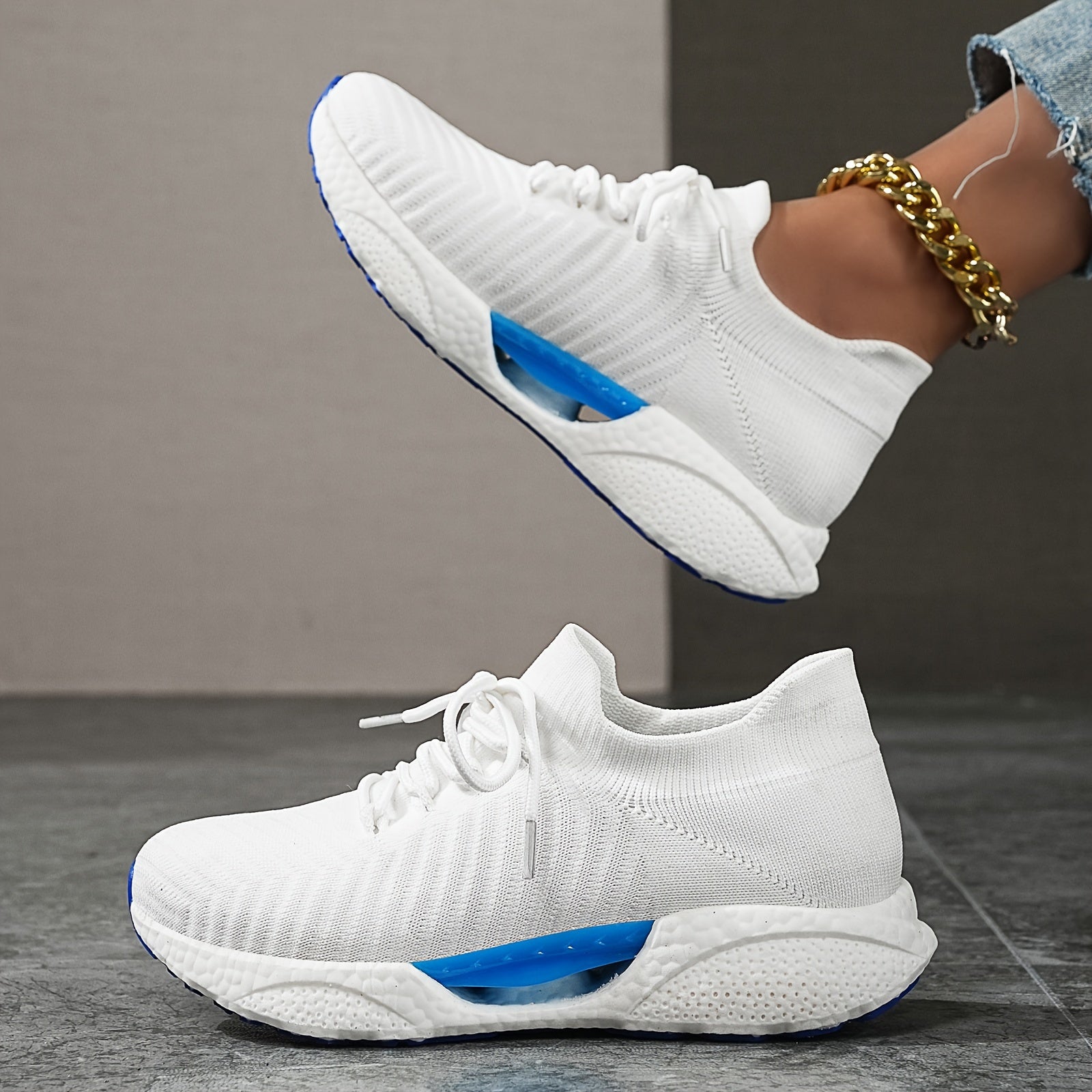 Solid Mesh Breathable Running Shoes Casual Versatile Lace Up Flying Woven Shoes