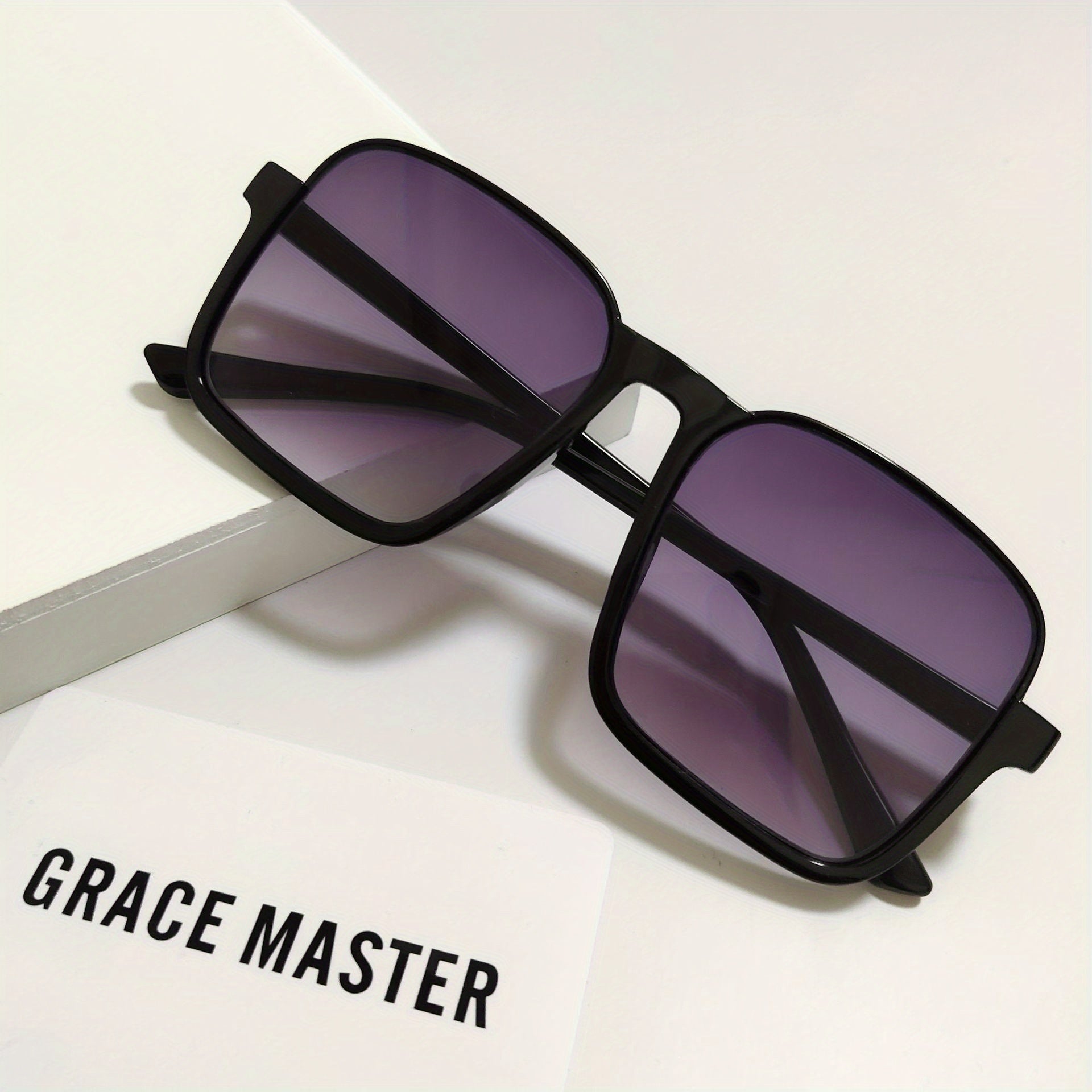 Square Half Frame Sunglasses - Retro Look for Men and Women