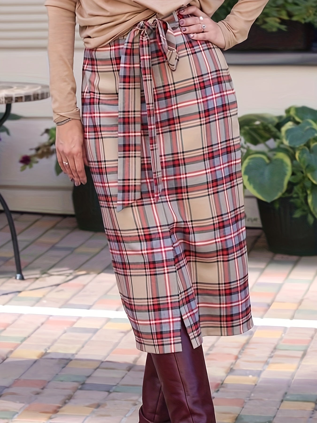 Women's Plus Plaid Print Stretch Slim Fit Midi Skirt With Belt