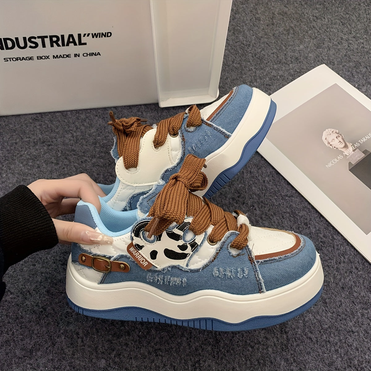 Women's Heart Pattern Platform Skate Shoes