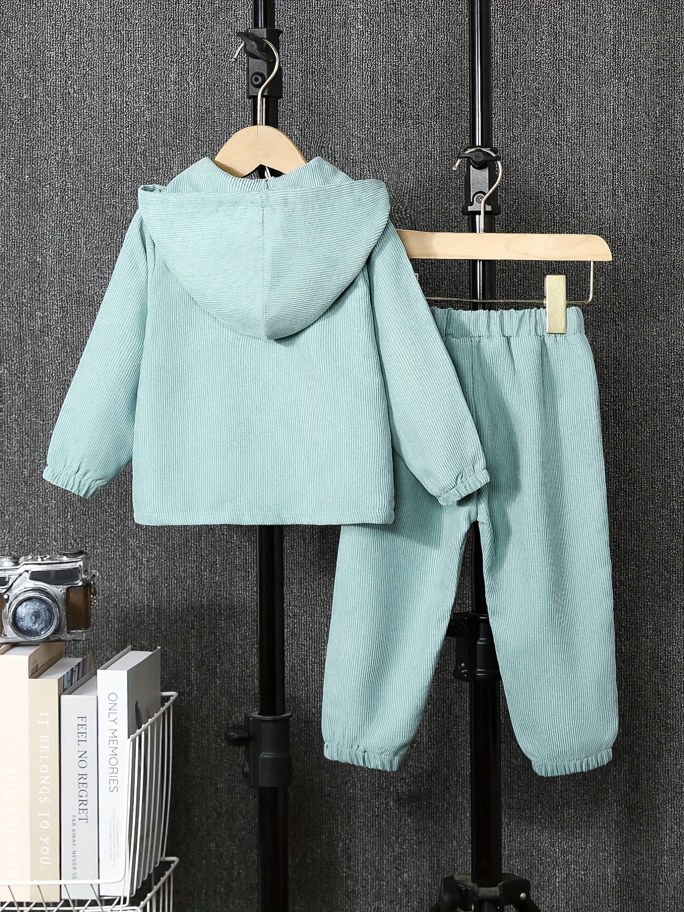 3pcs Teen Casual Pocket Front Hoodie & Pants & Sling Bag Set